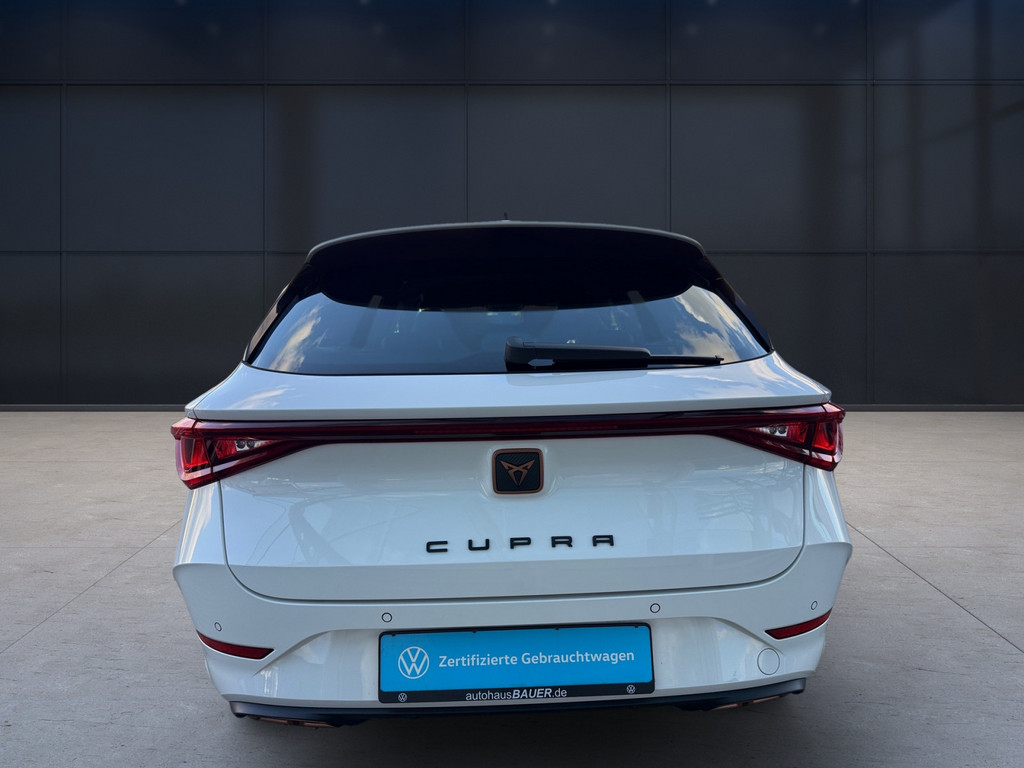 Leon SP 1.4 electric/TSI e-HYBRID *NAV,LED,KeylessAdvanced,APP,ACC,3Zo