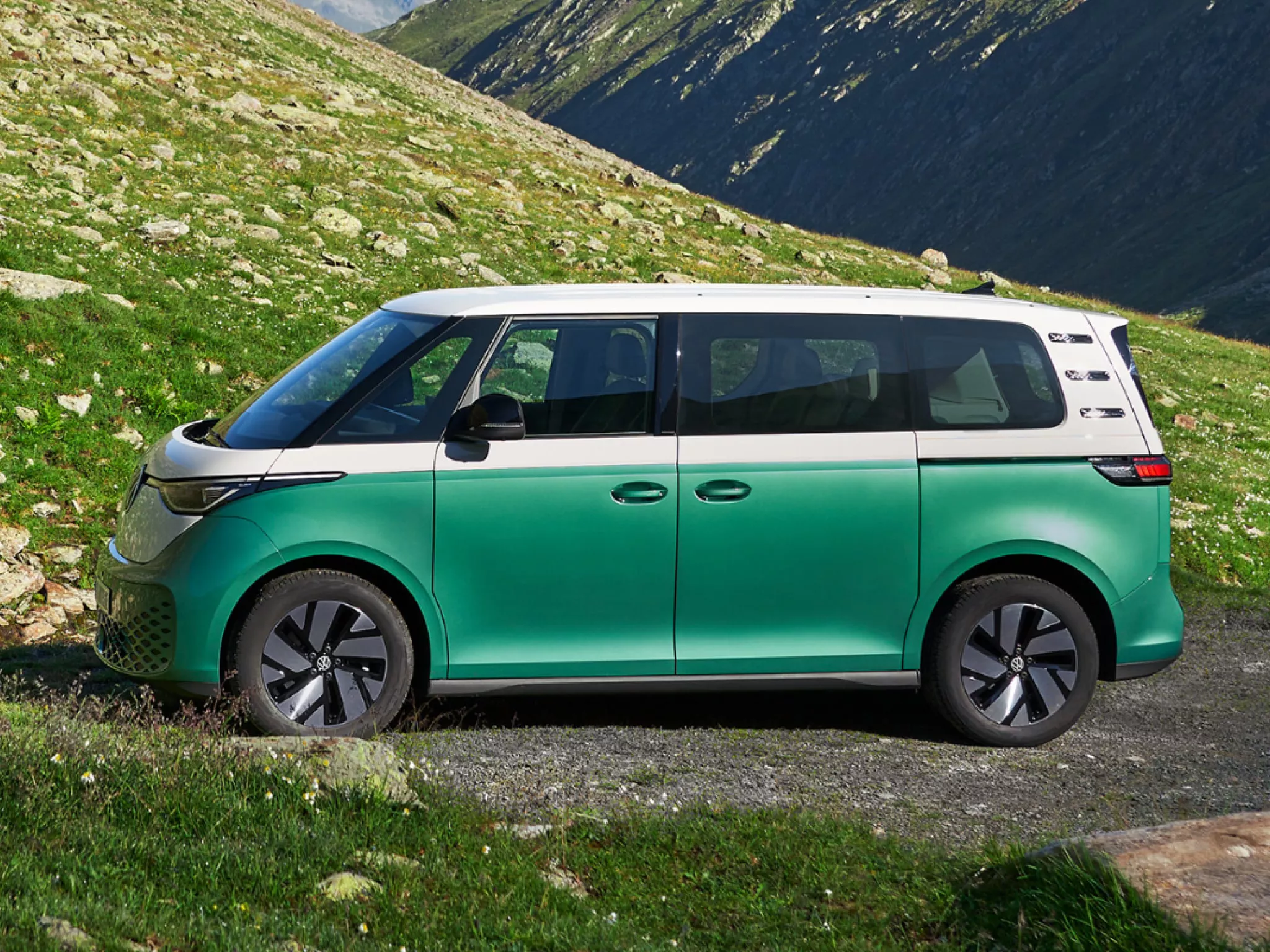 ib000365pic-vw-id-buzz-lacquer-5x3